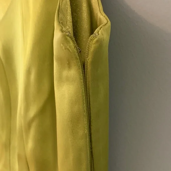 Chartreuse green dress - Picture 6 of 9